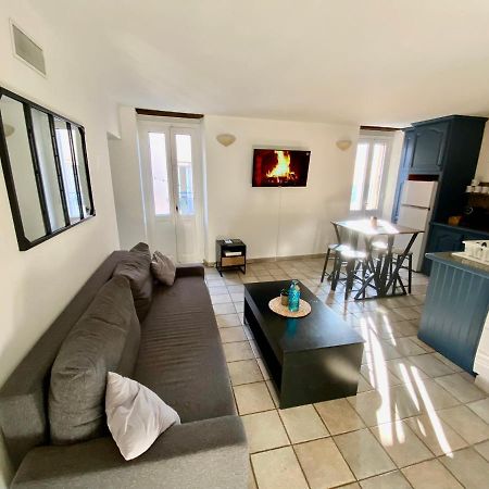 T2 Rue Pietonne Le Lavandou Climatise 외부 사진